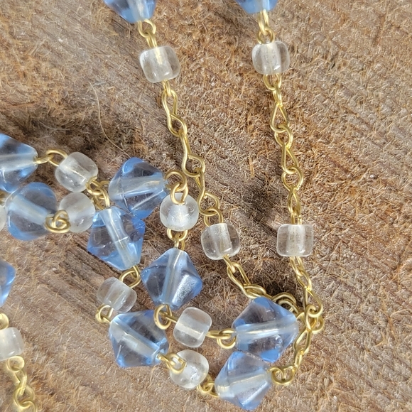 Beautiful beaded rosary - Picture 2 of 5